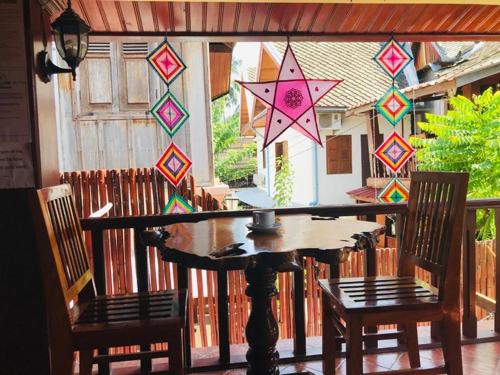 Apple Guesthouse Luang Prabang Bagian luar foto