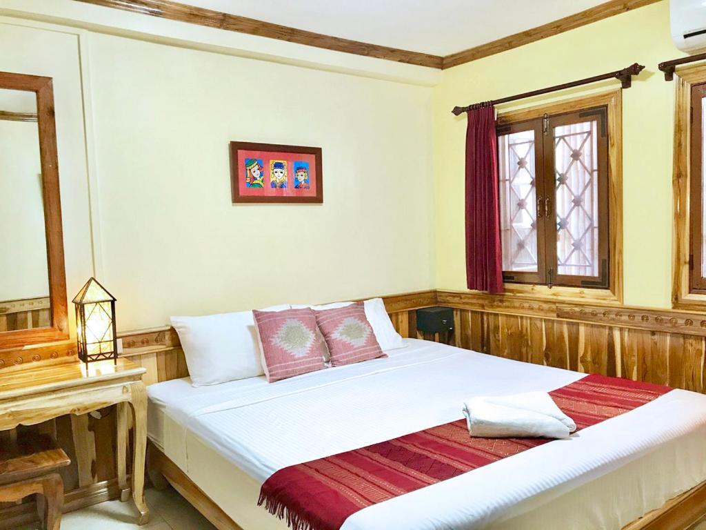 Apple Guesthouse Luang Prabang Bagian luar foto